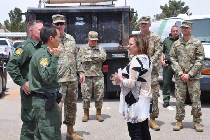 Governor Martinez visits NM Guardsmen working on the Border